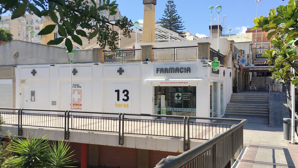 farmacia flora jr arquitectura